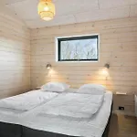 Tv1584-jerup-engsig-baekvej-44